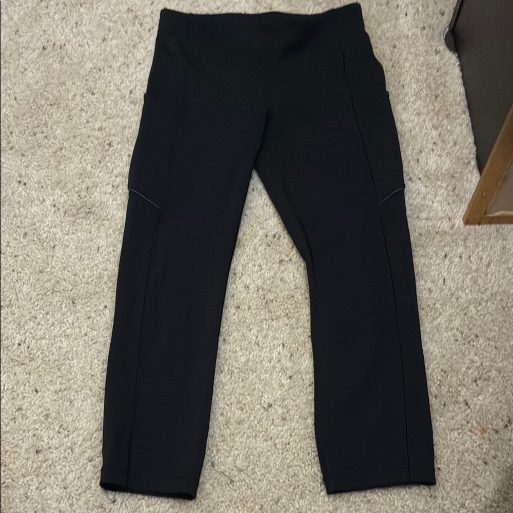 Lululemon cropped leggings